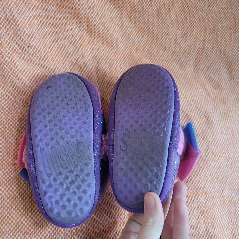 JoJ Siwa Closed Back Rainbow Glitter Star Slippers Size 9-10